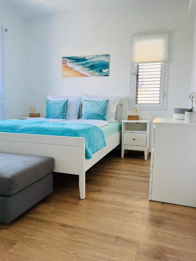 Ocean Sunset Apartment Pafos Exterior foto