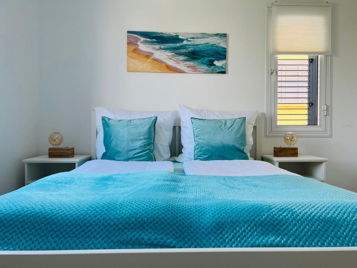 Ocean Sunset Apartment Pafos Exterior foto