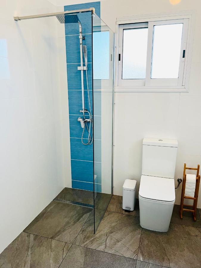 Ocean Sunset Apartment Pafos Exterior foto