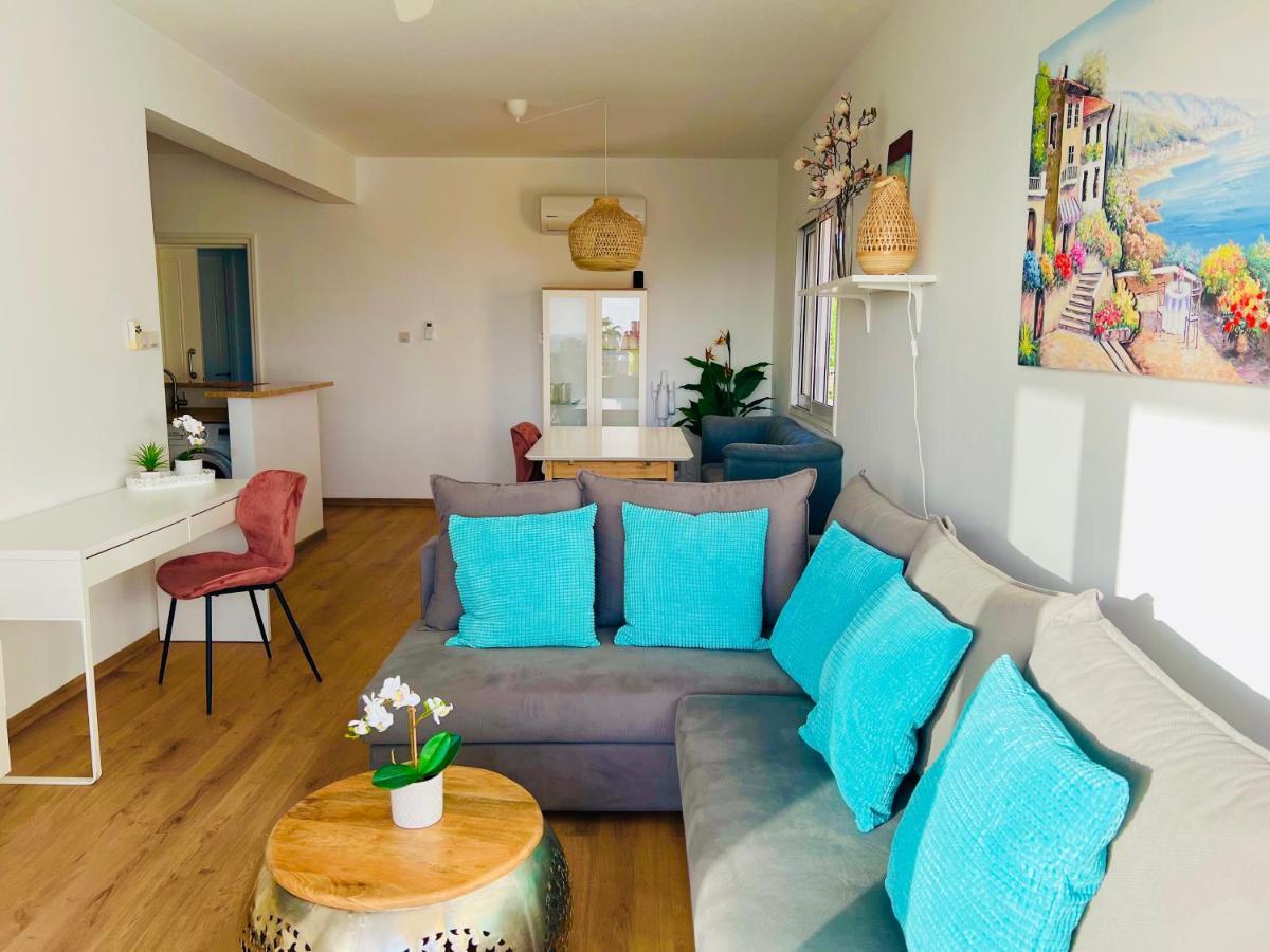 Ocean Sunset Apartment Pafos Exterior foto