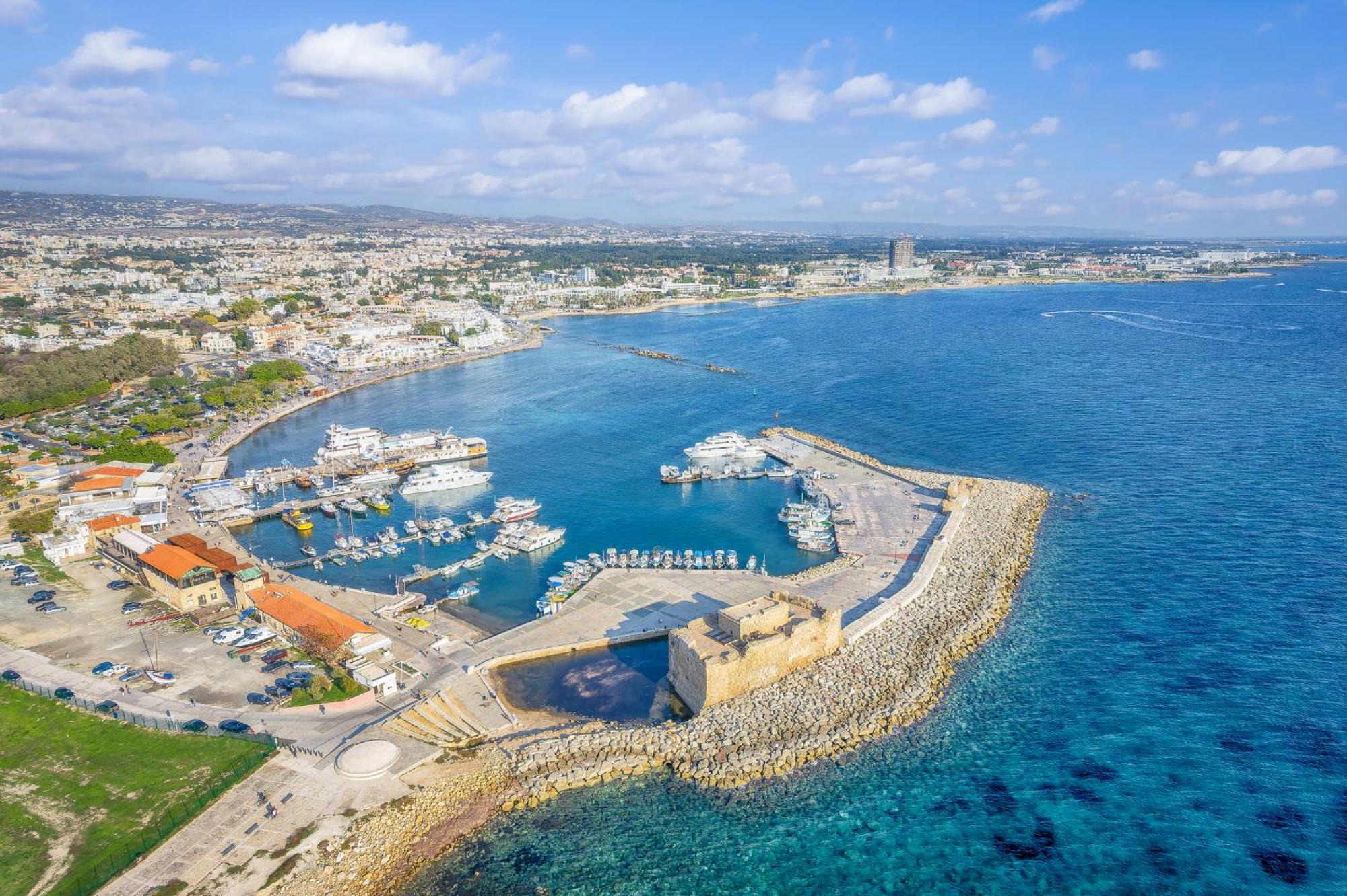 Ocean Sunset Apartment Pafos Exterior foto