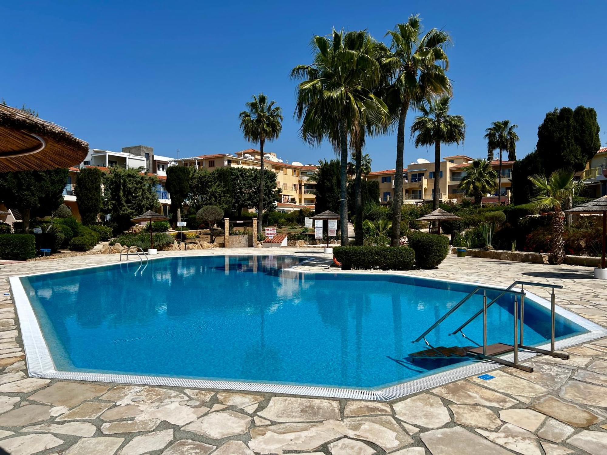 Ocean Sunset Apartment Pafos Exterior foto